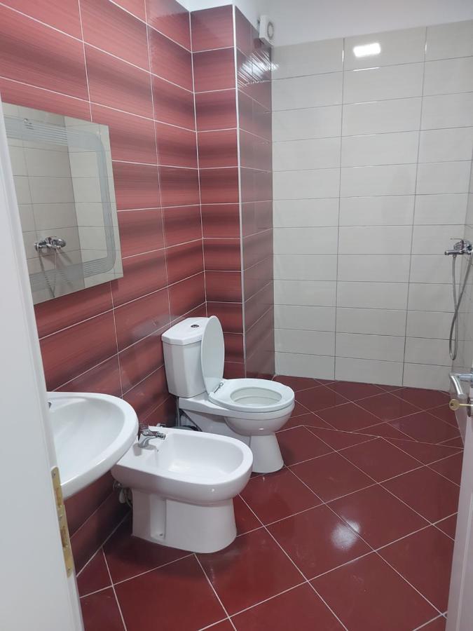 K2 Home - 3Rd Floor Tirana Buitenkant foto